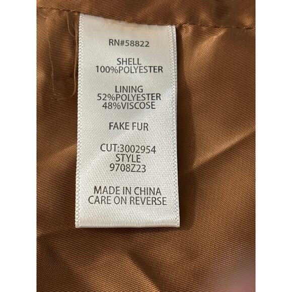 Max Studio Faux Fur Brown-Rust Teddy Coat  Sz M Relaxed Fit Lined Winter Neutral - Picture 5 of 5